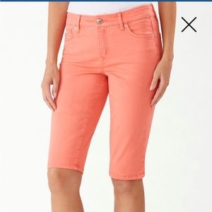 Tommy Bahama knee length short
